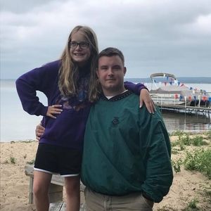 Meet your Posher, Zach